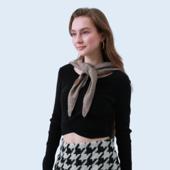 Picture of Classic Solid Stretch Crop Top